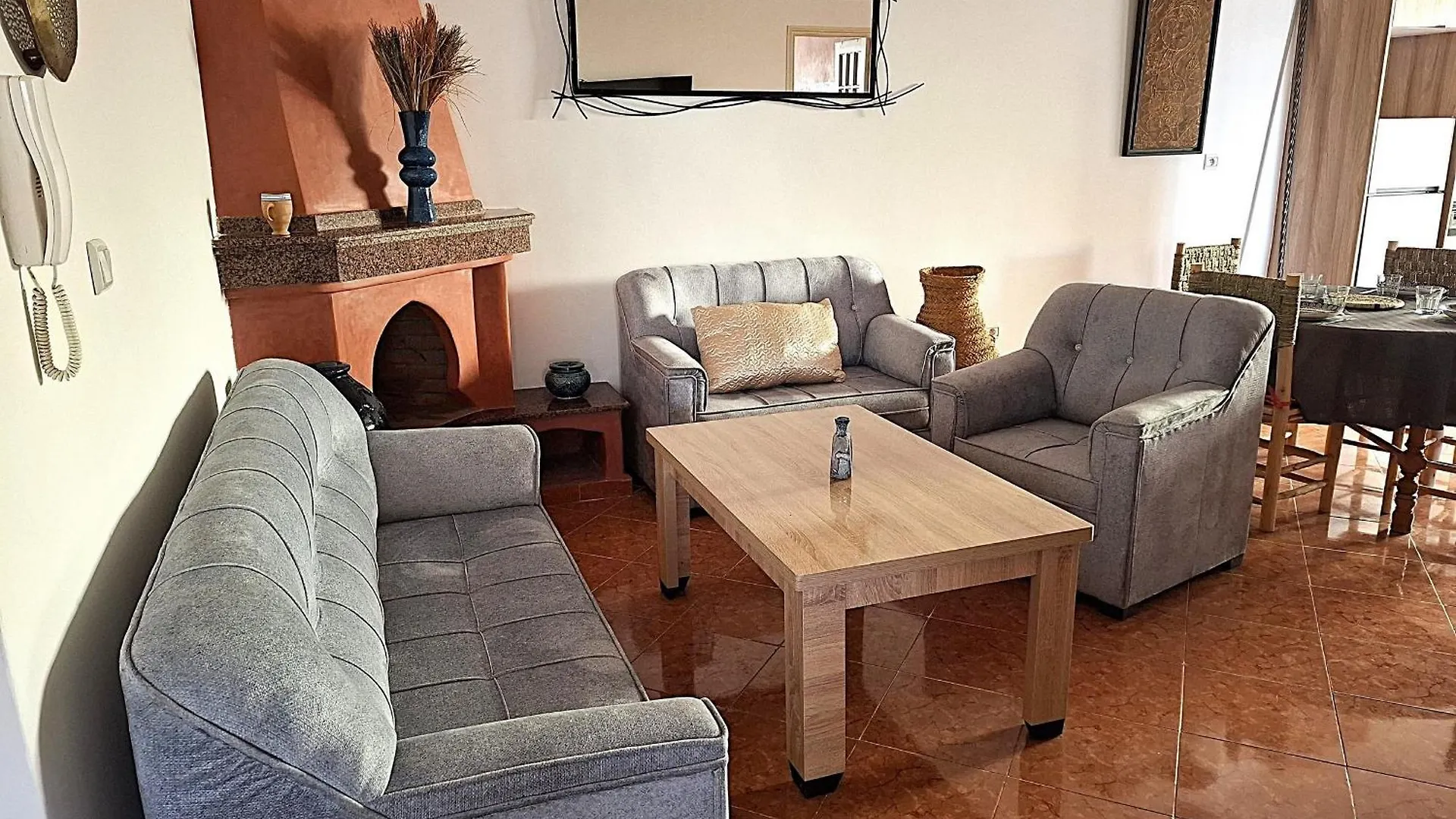 Apartment Charme Et Confort Avec Terrasse Privative Essaouira